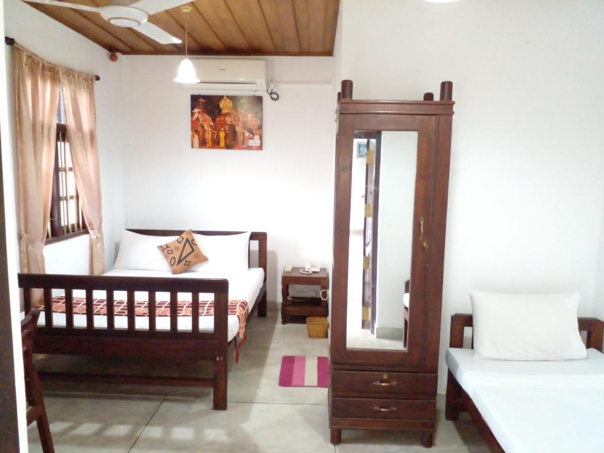 Muduna Walawwa Resort Kandy Ngoại thất bức ảnh