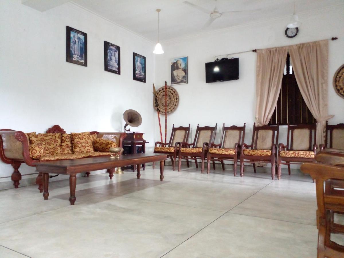 Muduna Walawwa Resort Kandy Ngoại thất bức ảnh