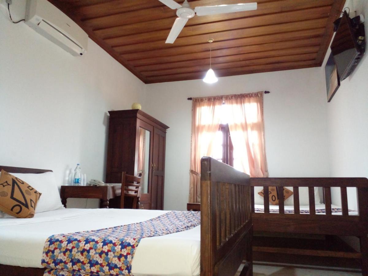 Muduna Walawwa Resort Kandy Ngoại thất bức ảnh