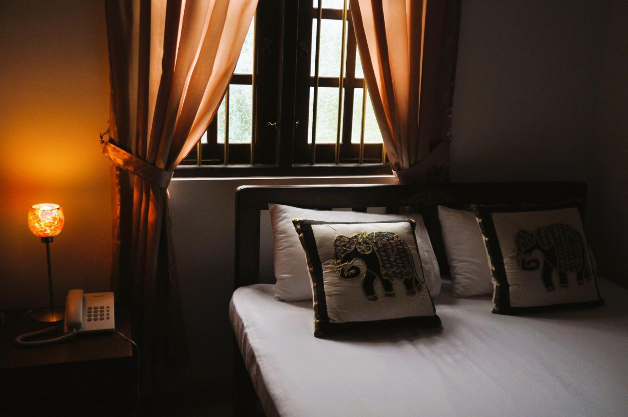 Muduna Walawwa Resort Kandy Ngoại thất bức ảnh